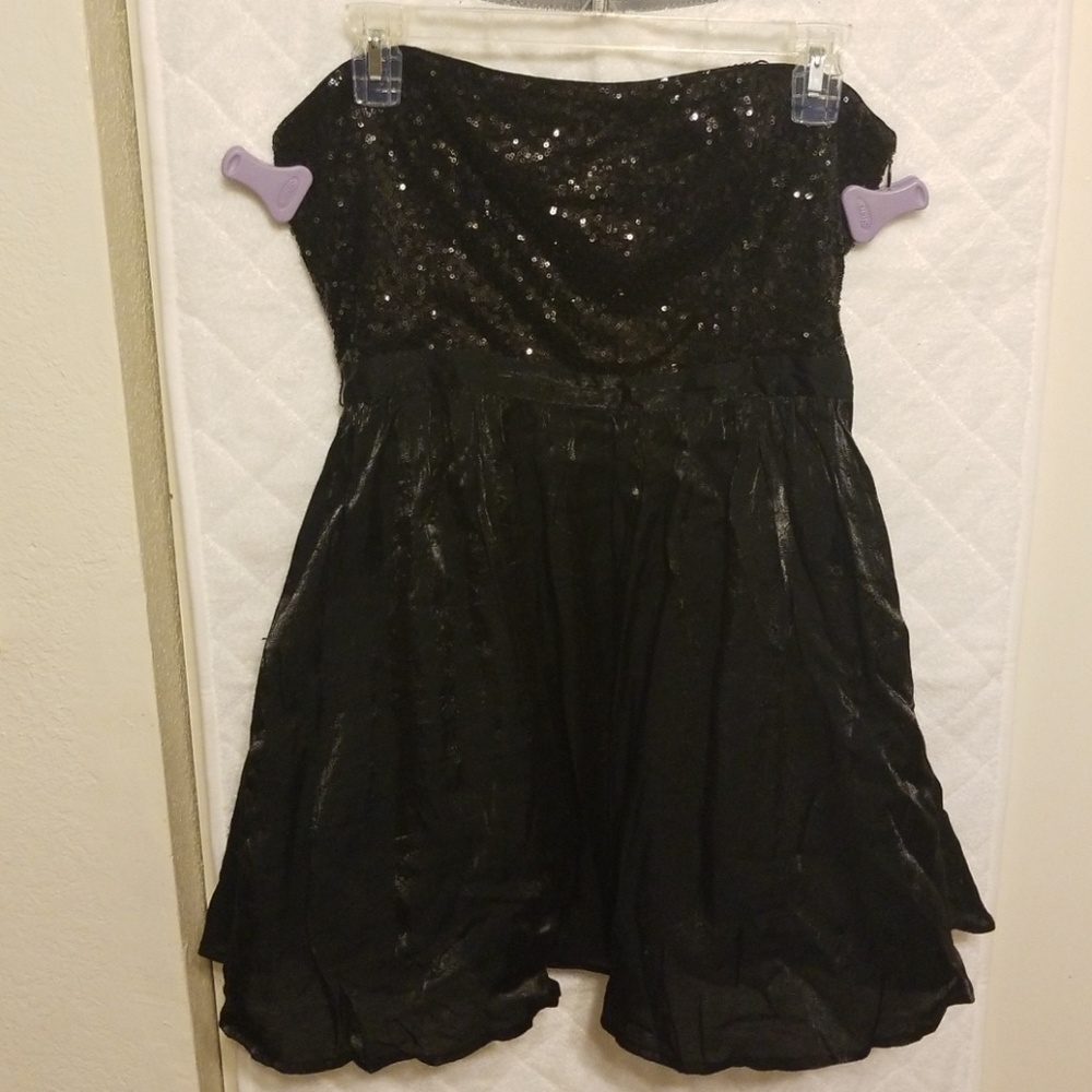Boutique Sequined&Shimmer Ruffle MiniDress szSmall